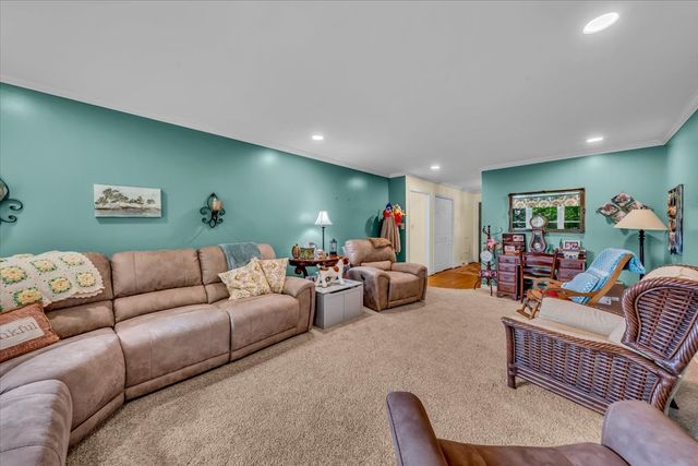 1555 Charles Bell Rd, Clarksville, TN 37040