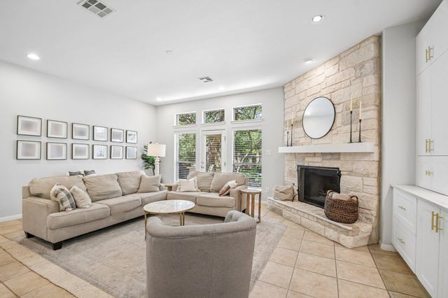 8008 Ladera Verde DR, Austin, TX 78739