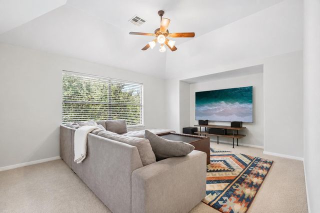8008 Ladera Verde DR, Austin, TX 78739