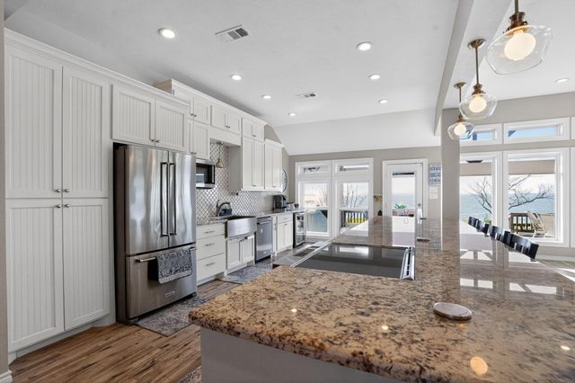 181 Mallard Point, Livingston, TX 77351