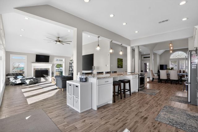 181 Mallard Point, Livingston, TX 77351