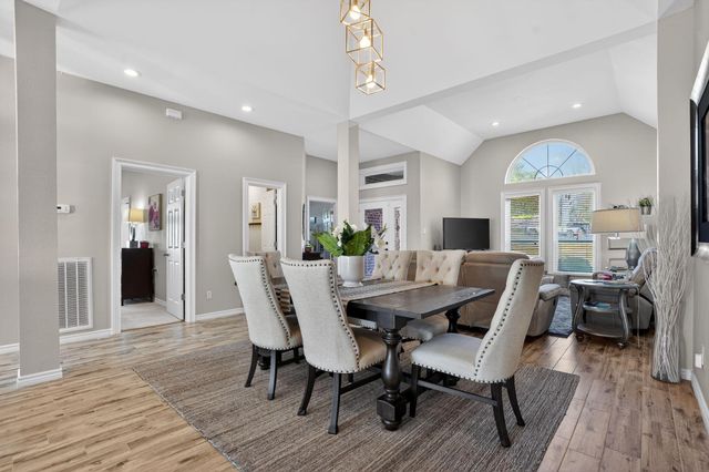 181 Mallard Point, Livingston, TX 77351