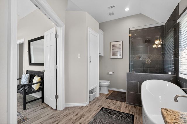 181 Mallard Point, Livingston, TX 77351