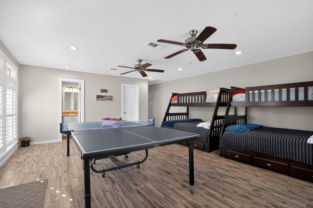 181 Mallard Point, Livingston, TX 77351