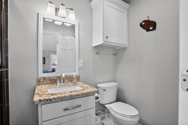 181 Mallard Point, Livingston, TX 77351