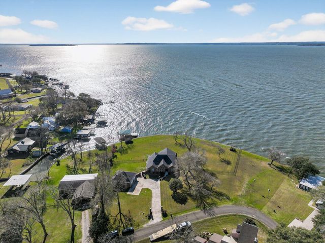 181 Mallard Point, Livingston, TX 77351