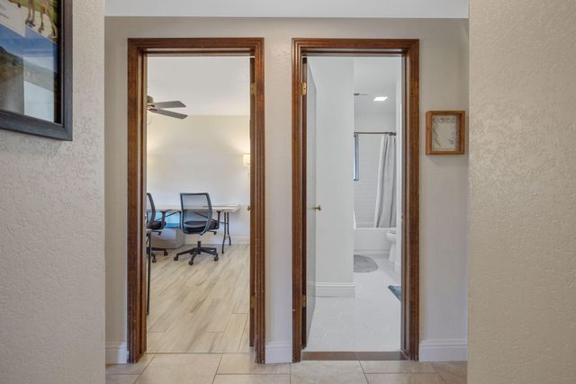 3321 S Stevenson Court, Visalia, CA 93277