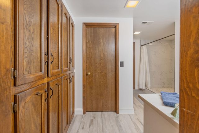 3321 S Stevenson Court, Visalia, CA 93277