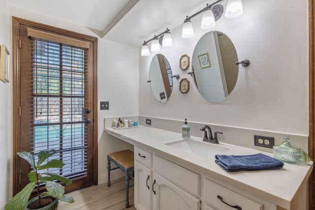 3321 S Stevenson Court, Visalia, CA 93277