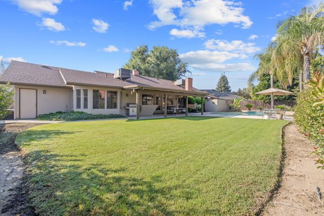 3321 S Stevenson Court, Visalia, CA 93277