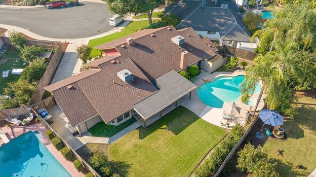 3321 S Stevenson Court, Visalia, CA 93277