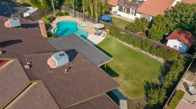 3321 S Stevenson Court, Visalia, CA 93277