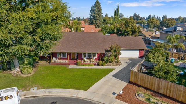 3321 S Stevenson Court, Visalia, CA 93277