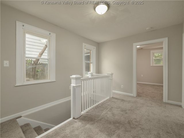 1102 Rosalie Drive, Charleston, WV 25302