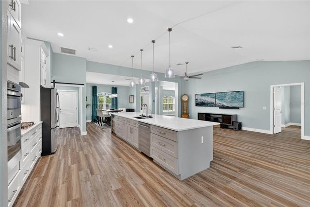 9276 MIAMI CIRCLE, Port Charlotte, FL 33981