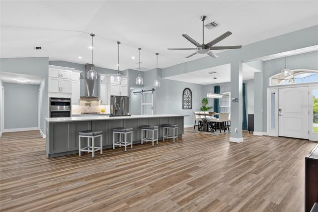 9276 MIAMI CIRCLE, Port Charlotte, FL 33981