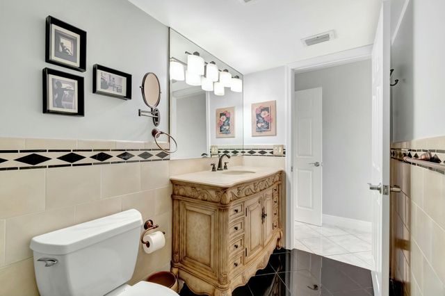 14823 Cumberland Drive 202, Delray Beach, FL 33446