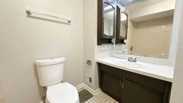 2931 Sunset Avenue, Flossmoor, IL 60422