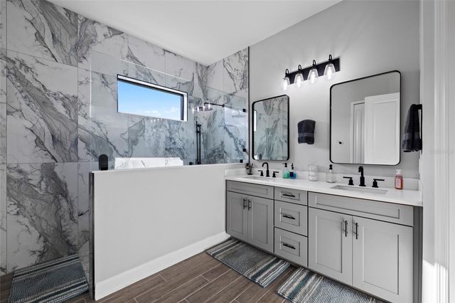 13784 OLD CREEK COURT, Parrish, FL 34219