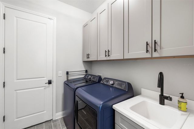 13784 OLD CREEK COURT, Parrish, FL 34219