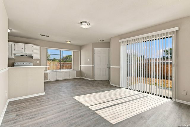 9602 Vale, San Antonio, TX 78245