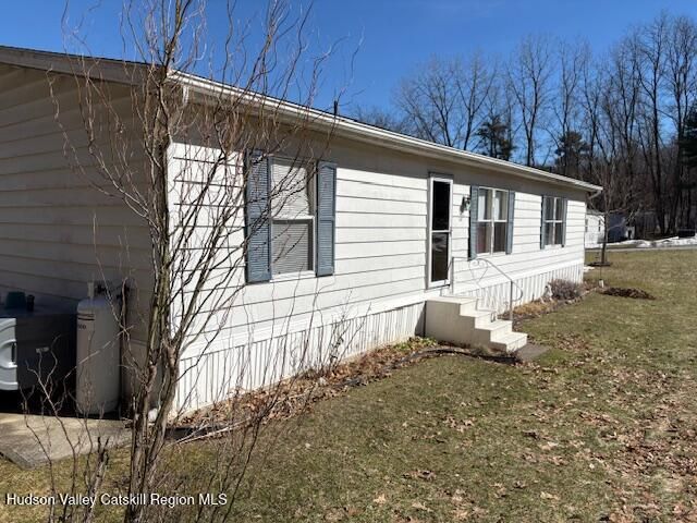 6 New York Street Street 6, Port Ewen, NY 12417