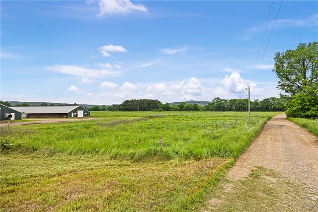 11221 Highland Road, Havana, AR 72842