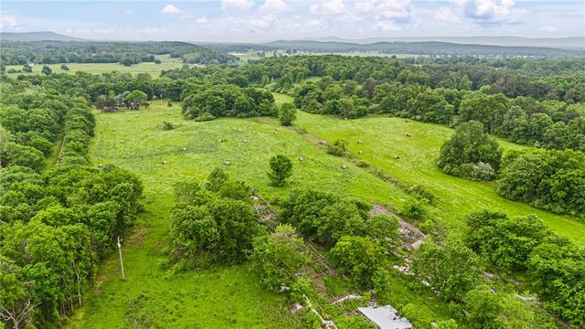 11221 Highland Road, Havana, AR 72842