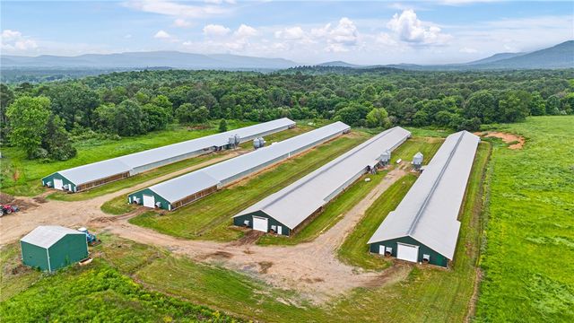 11221 Highland Road, Havana, AR 72842