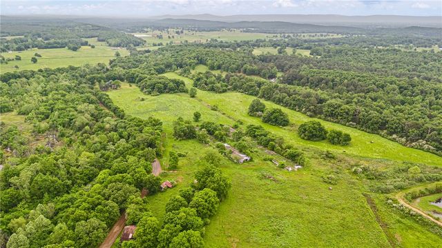 11221 Highland Road, Havana, AR 72842