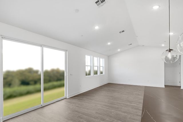 8053 Cottonwood Drive, Friant, CA 93626