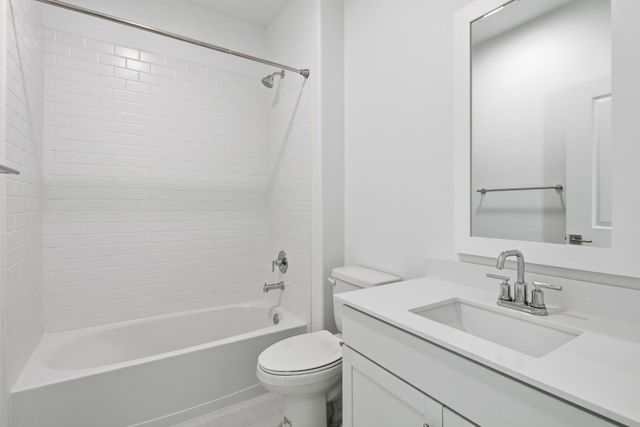 8053 Cottonwood Drive, Friant, CA 93626