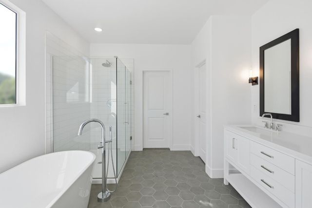 8053 Cottonwood Drive, Friant, CA 93626