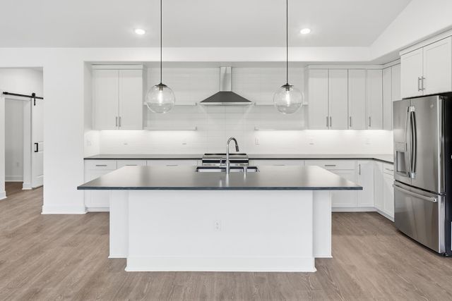 8053 Cottonwood Drive, Friant, CA 93626