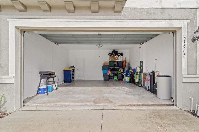 31865 BLUE PASSING LOOP, Wesley Chapel, FL 33545