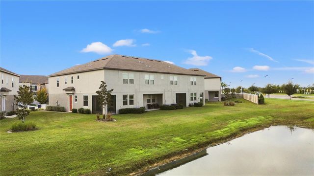 31865 BLUE PASSING LOOP, Wesley Chapel, FL 33545