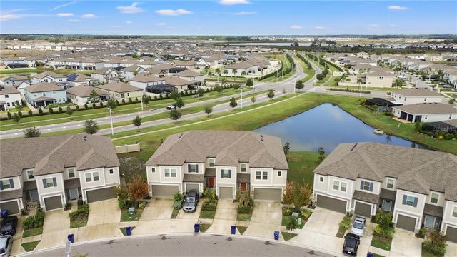 31865 BLUE PASSING LOOP, Wesley Chapel, FL 33545