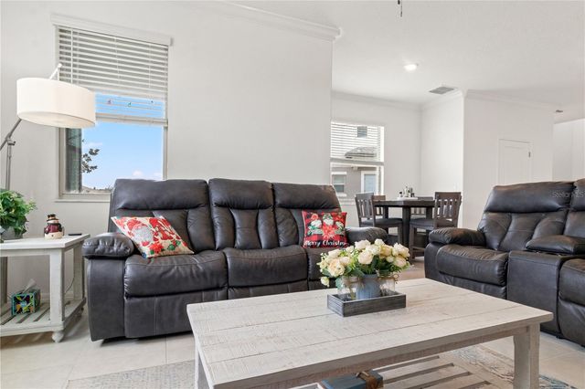 31865 BLUE PASSING LOOP, Wesley Chapel, FL 33545