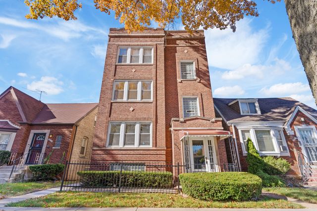 10342 S Calumet Avenue 2, Chicago, IL 60628