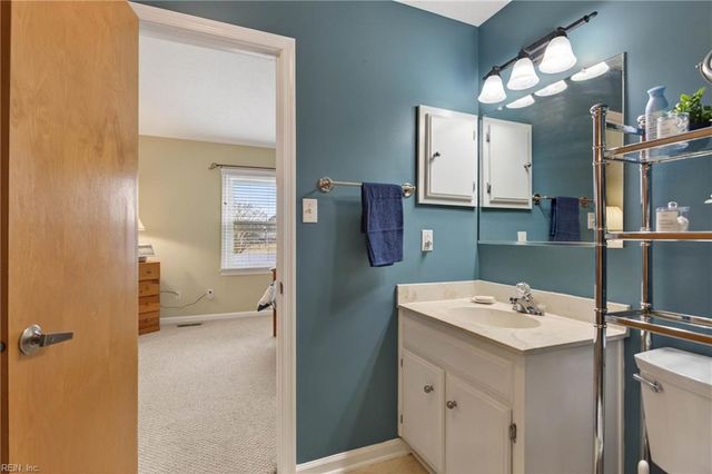 4 Covenant CT, Hampton, VA 23666