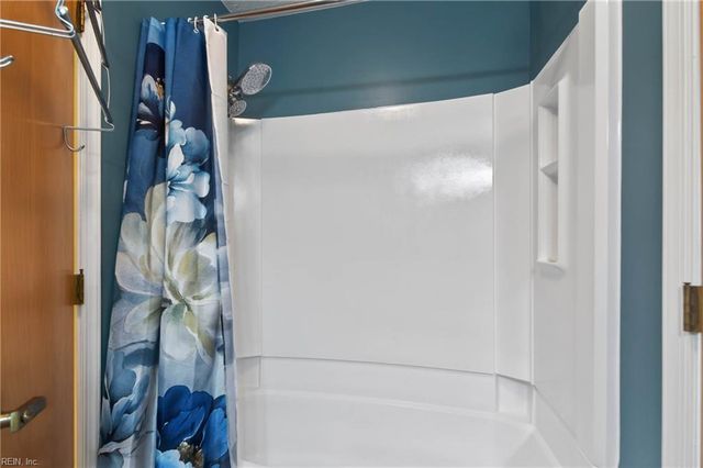 4 Covenant CT, Hampton, VA 23666