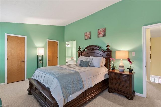 4 Covenant CT, Hampton, VA 23666