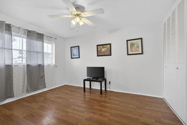 2833 Crosley Drive W C, West Palm Beach, FL 33415