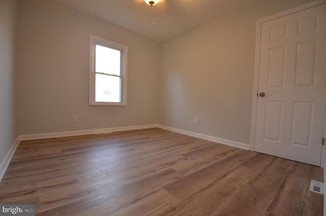 804 W STATE ST, Coopersburg, PA 18036