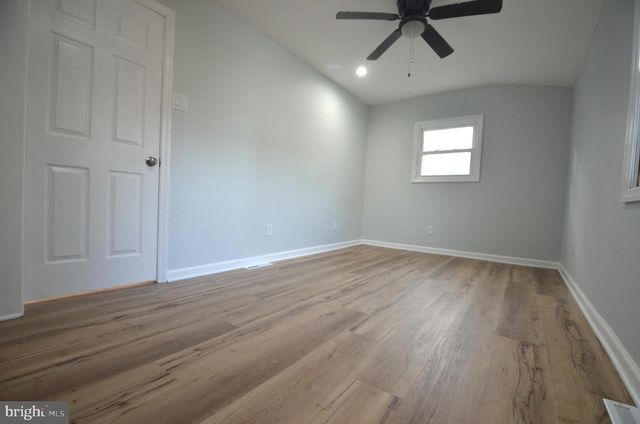 804 W STATE ST, Coopersburg, PA 18036