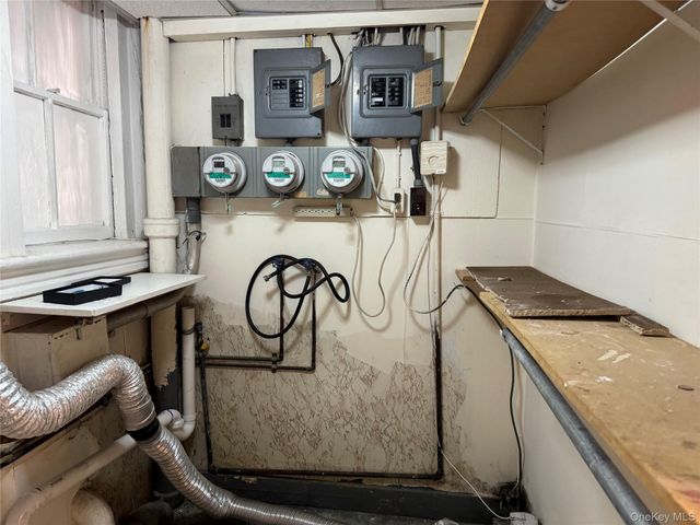 189 Elm Street 1, Yonkers, NY 10701