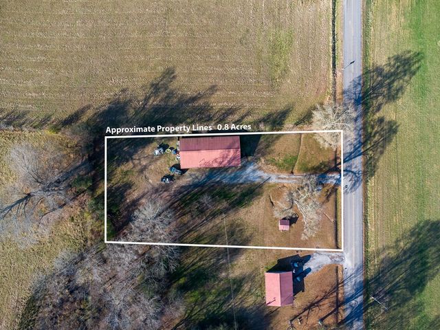 2227 Cave Hollow Rd, Dalton, GA 30721