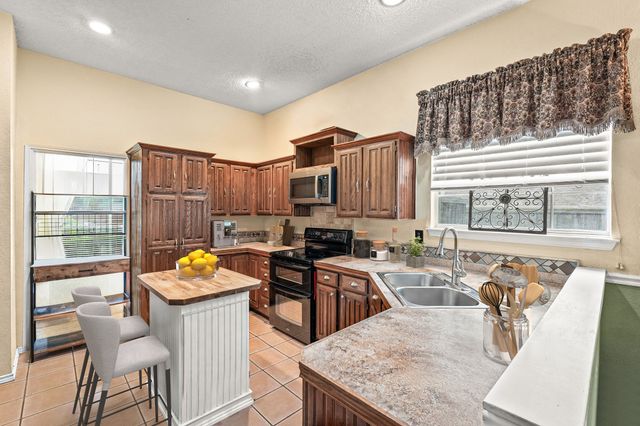 1628 Savage Drive, Plano, TX 75023