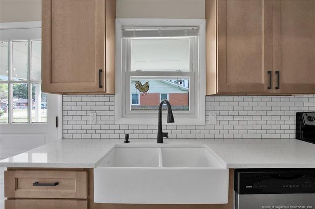 3236 Periwinkle Drive, Fayetteville, NC 28306