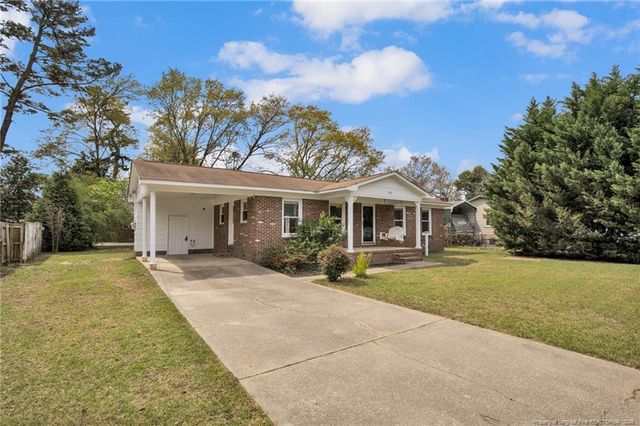 3236 Periwinkle Drive, Fayetteville, NC 28306